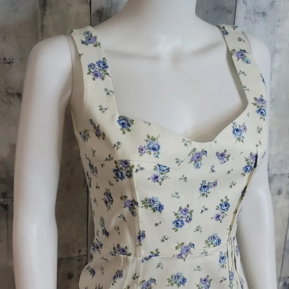 Petersyn X Revolve Malta Mini Dress In Bloom - Picture 3 of 12